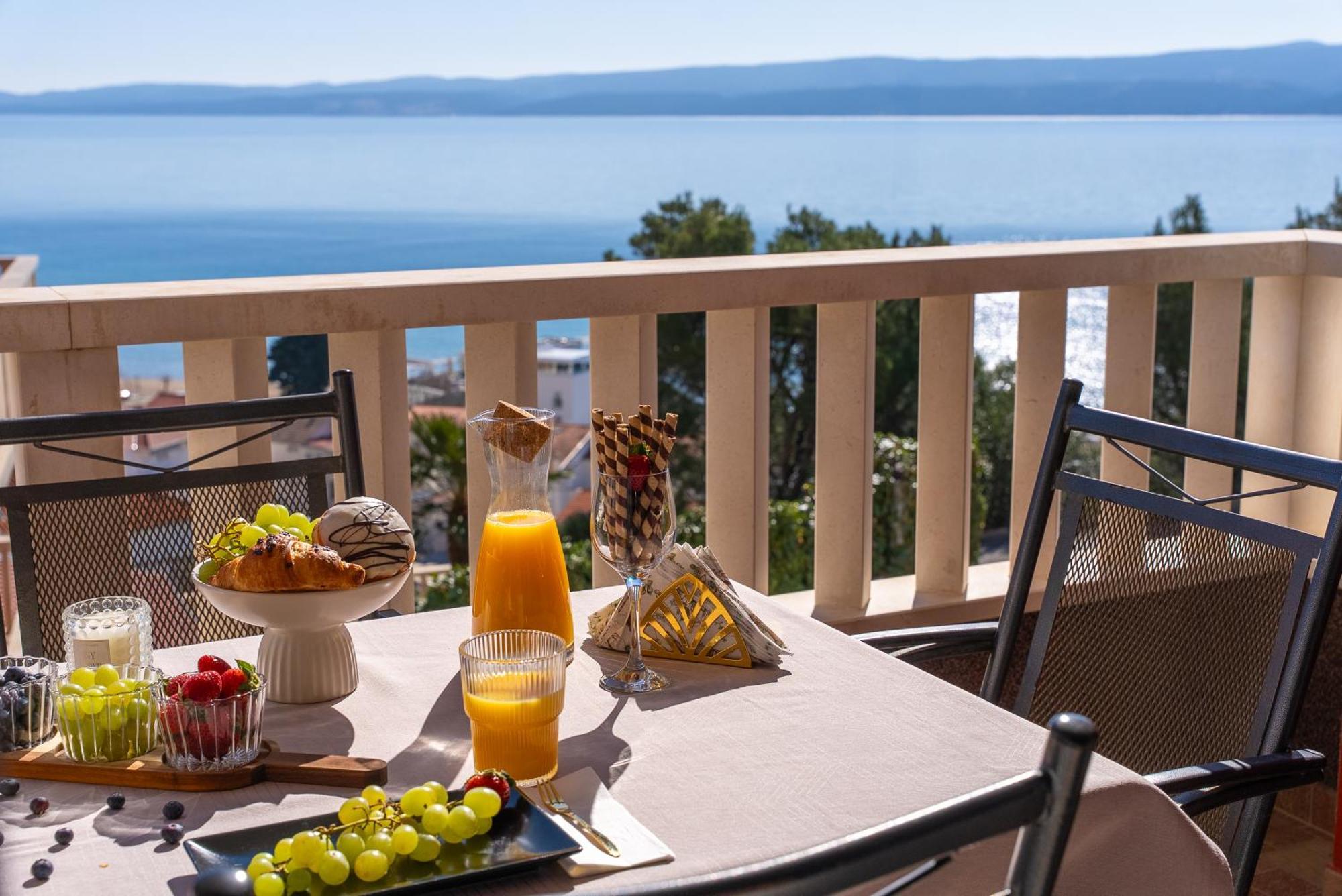 Apartments Bakota Omiš Eksteriør billede